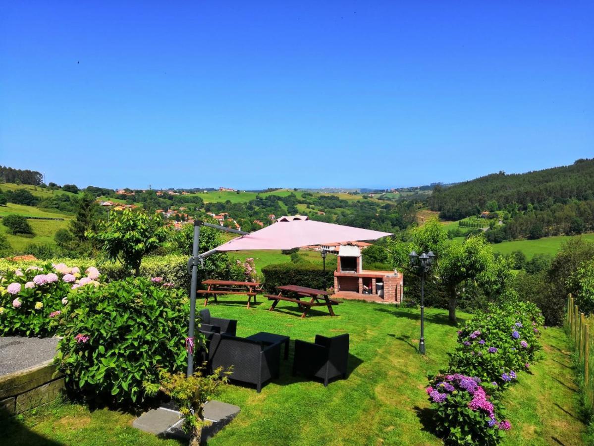 Apartamentos Corona Comillas Luaran gambar