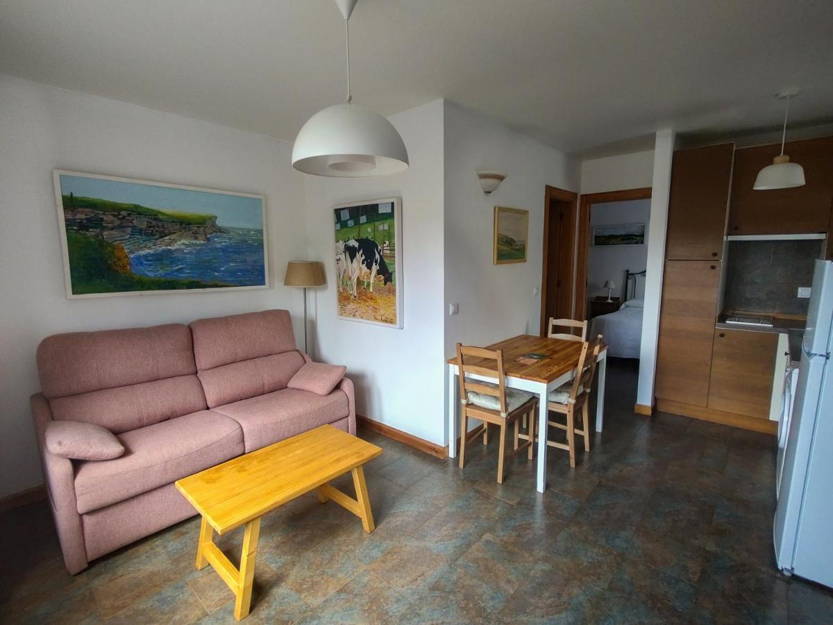 Apartamentos Corona Comillas Luaran gambar