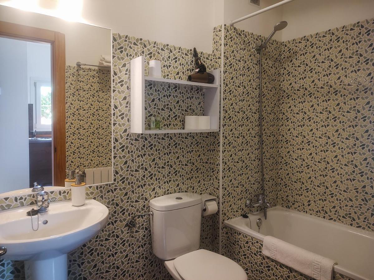 Apartamentos Corona Comillas Luaran gambar