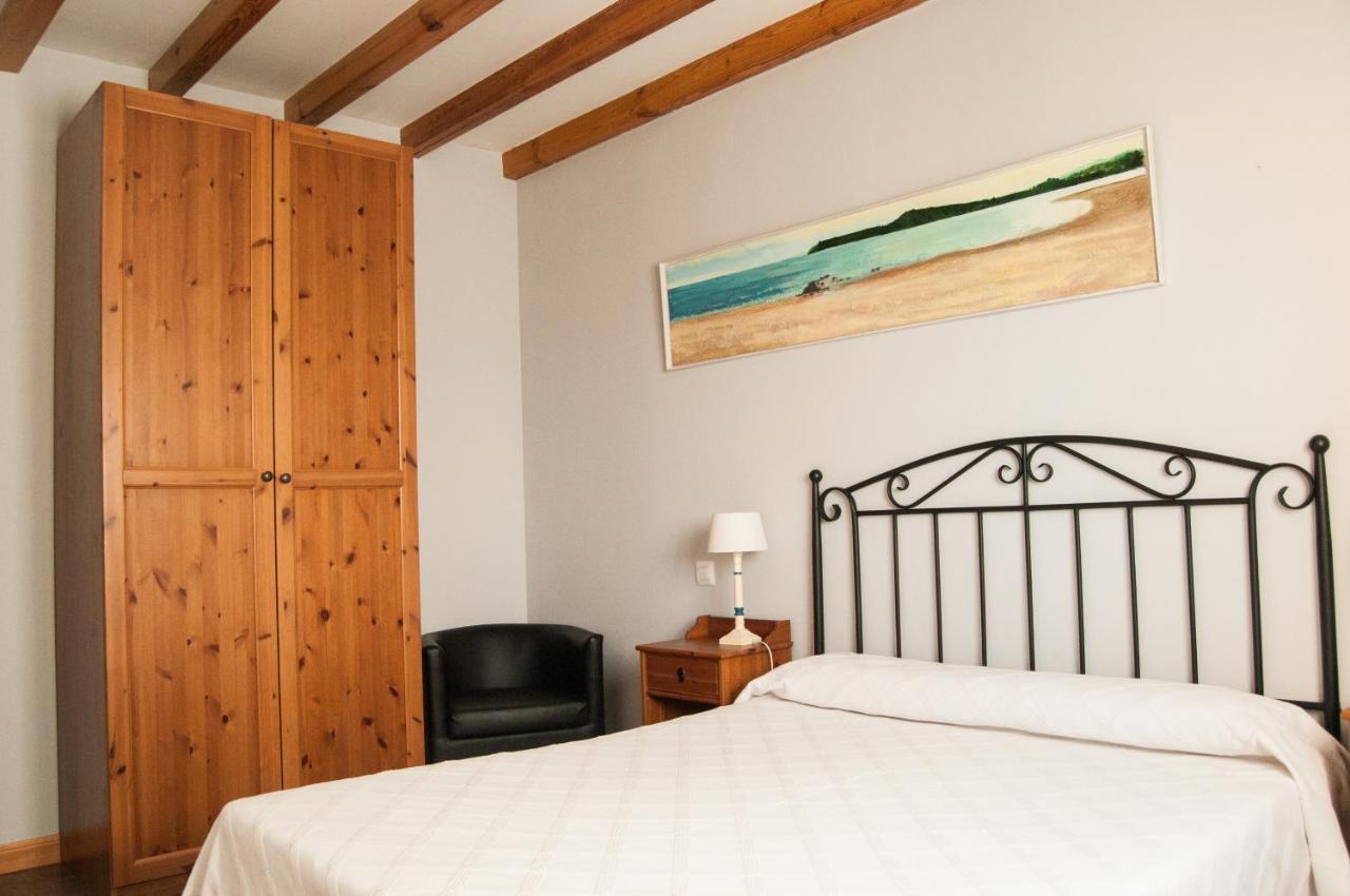 Apartamentos Corona Comillas Luaran gambar