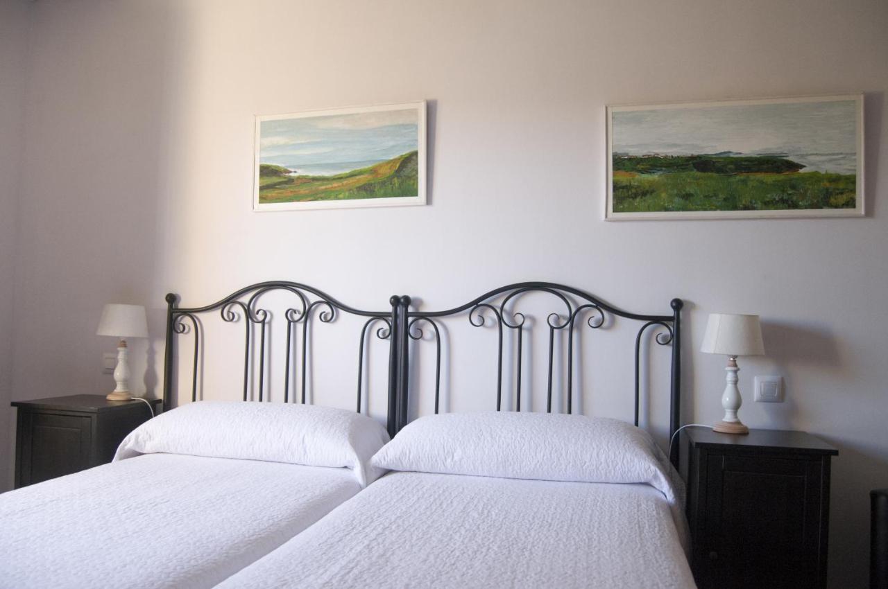 Apartamentos Corona Comillas Luaran gambar
